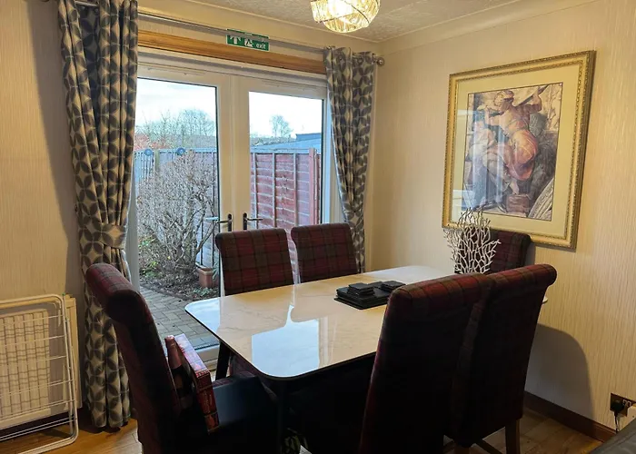 3Bedroom 1Bathroom 1 Shower Room In Quiet Area